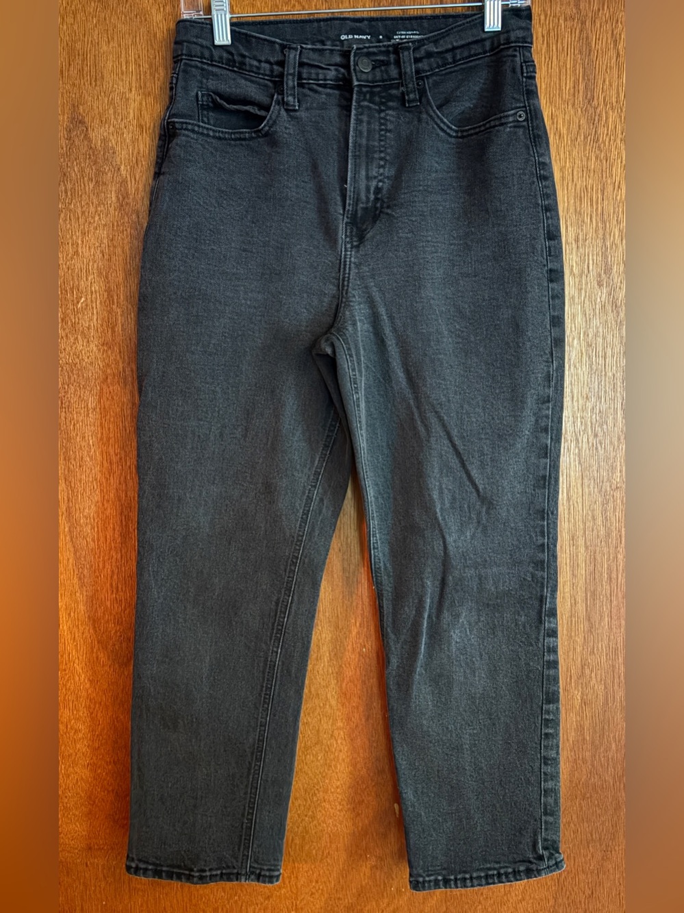 Old Navy Women's High-Rise Washed Black Straight Jeans